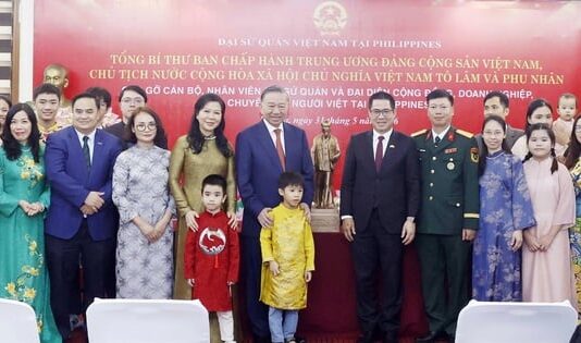 Vietnam ve Filipinler iş birliklerini bir üst seviyeye taşıyor.