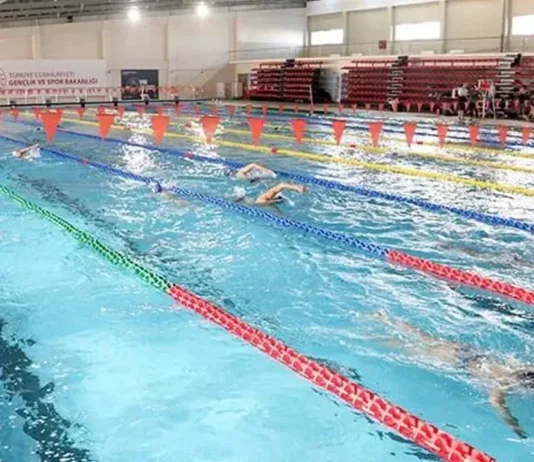 Kahramanmaraş’ta en sevilen spor dalı yüzme